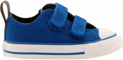 (Infant) Converse Chuck Taylor 2V Ox CN745237F (Infant) Converse Chuck Taylor 2V Ox CN745237F