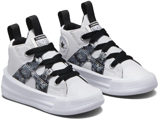 (TD) Converse Chuck Taylor All Star ''Putih Hitam'' A03647C Lookbook (TD) Converse Chuck Taylor All Star ''Putih Hitam'' A03647C