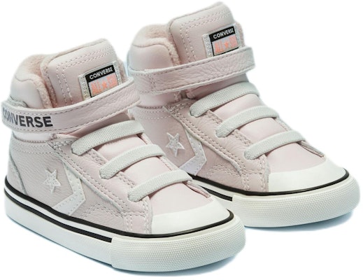 (TD) 匡威Pro Blaze Strap高帮“皮革和针织料 - 粉红色” 769319C Lookbook (TD) 匡威Pro Blaze Strap高帮“皮革和针织料 - 粉红色” 769319C
