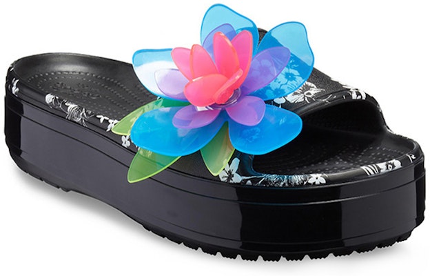 (Infant) Crocs Platform Hyper Tropic '3D Flowers Black' 205854-98X Lookbook (Infant) Crocs Platform Hyper Tropic '3D Flowers Black' 205854-98X