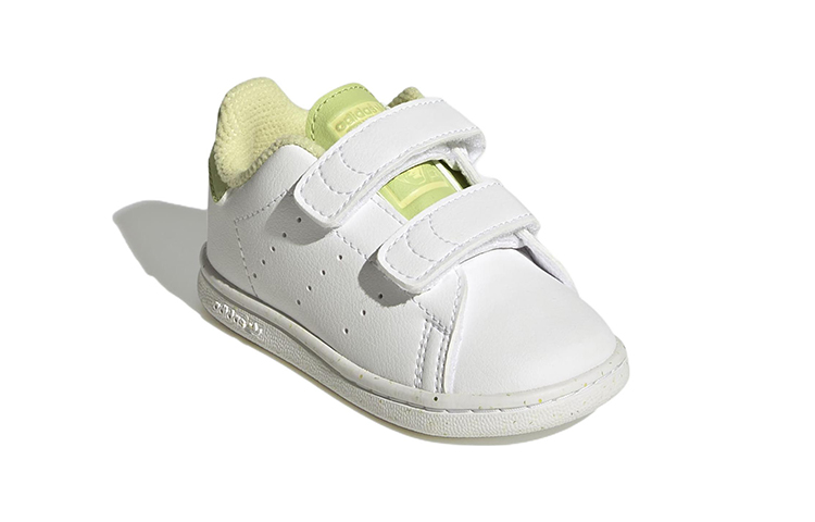 Lookbook (TD) ディズニー×アディダス スタンスミス ティアナ GW4540