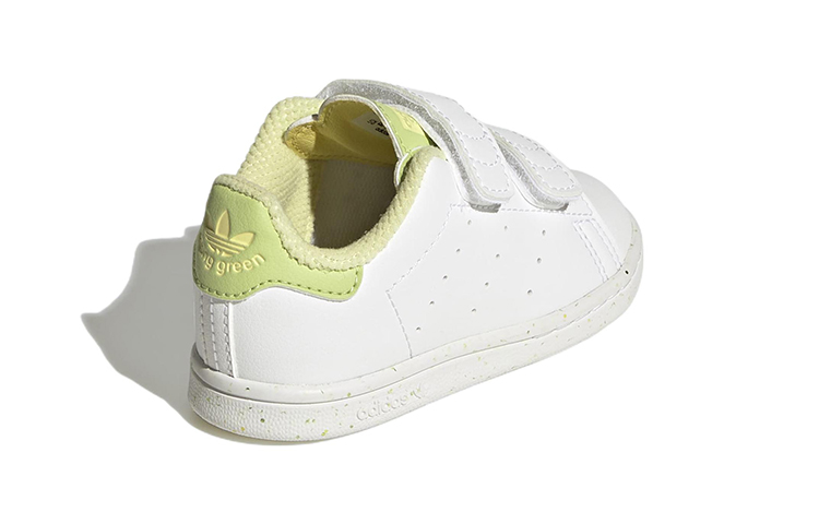 Shop (TD) ディズニー×アディダス スタンスミス ティアナ GW4540