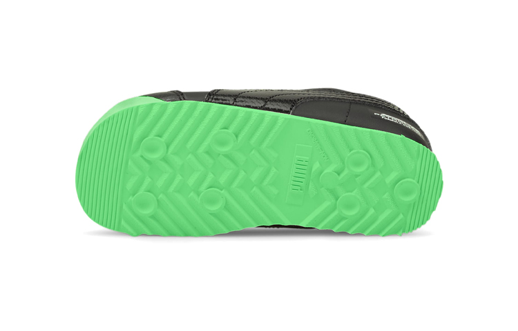 Details for (TD) Mercedes-AMG Petronas Motorsport x Puma Roma 'Hitam' 306660-01