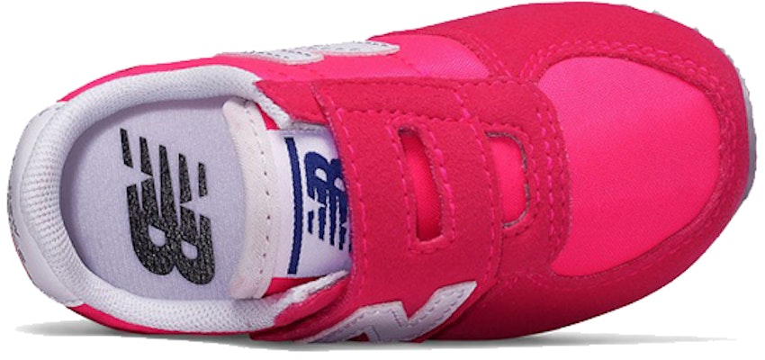 (TD) New Balance 220 '蜜桃粉' KV220PWI Lookbook (TD) New Balance 220 '蜜桃粉' KV220PWI