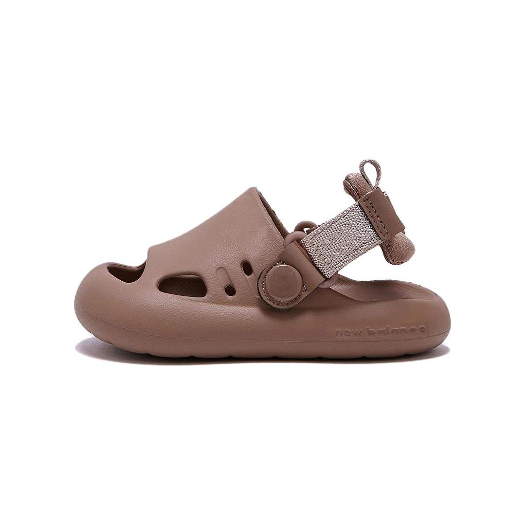 (Infant) New Balance 23 'Comfort Brown Walking Shoe' NKPMDF700F
