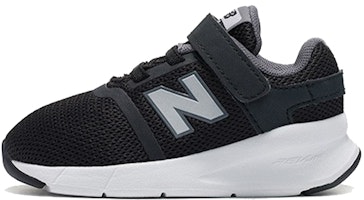 (Infant) New Balance 24 Series 'Black Velcro Low-Top' IH24BS (Infant) New Balance 24 Series 'Black Velcro Low-Top' IH24BS
