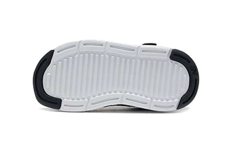 Shop (TD) ニューバランス24シリーズ 黒ベルクロ ローカット IH24BS