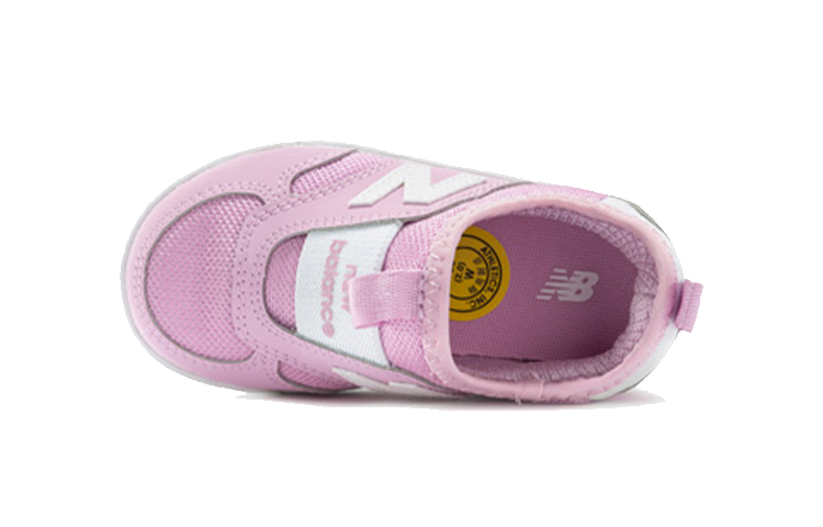 Lookbook (TD) New Balance 300 'Rosa Casual de Corte Bajo' IT300KFA