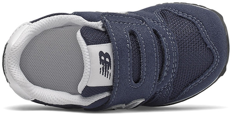 (TD) New Balance 373 'Navy Biru' IZ373KN2 Lookbook (TD) New Balance 373 'Navy Biru' IZ373KN2