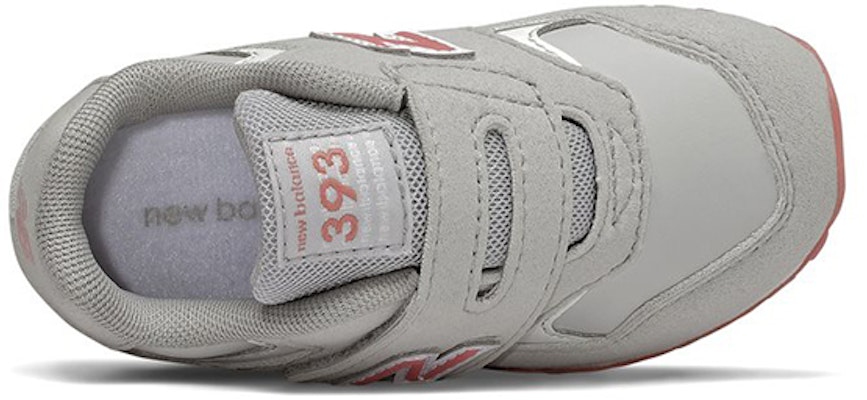 (TD) ニューバランス393 グレー(幼児) IV393CGP Lookbook (TD) ニューバランス393 グレー(幼児) IV393CGP