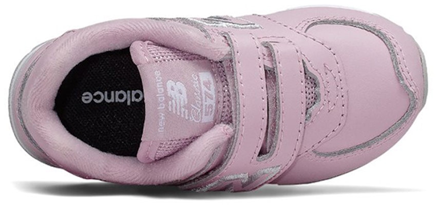 嬰孩 New Balance 574系列 荷色灰 Lookbook 嬰孩 New Balance 574系列 荷色灰