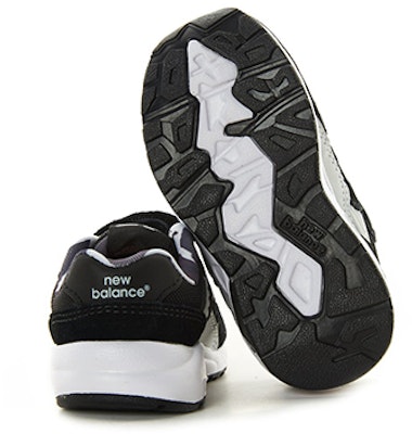 (TD) ニューバランス580 黒白ベルクロ KV580C8I Lookbook (TD) ニューバランス580 黒白ベルクロ KV580C8I