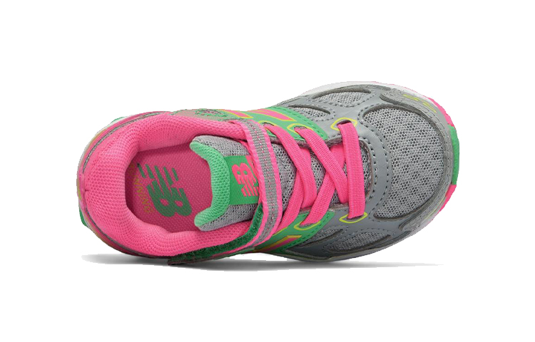 Lookbook 嬰兒 New Balance 魔鬼氈 680系列 v3 輕便透氣舒適 低筒跑步鞋 灰綠粉