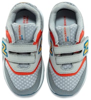 新百倫 997H 系列 兒童輕便舒適低筒休閒跑步鞋 灰紅 Lookbook 新百倫 997H 系列 兒童輕便舒適低筒休閒跑步鞋 灰紅