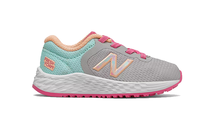 Order (TD) New Balance Arishi v2 ''Regenwolk Blauw Chill'' IAARISG2