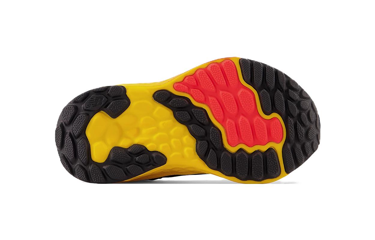 Shop (TD) ニューバランス フレッシュフォーム アリシv4 ネイビー/レッド IAARIKB4