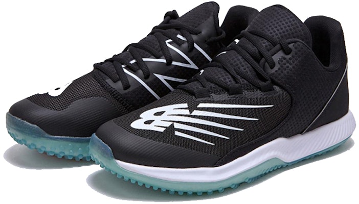 (TD) New Balance Fuel Cell 4040 v6 TF 'Hitam Putih' T4040BK6 Lookbook (TD) New Balance Fuel Cell 4040 v6 TF 'Hitam Putih' T4040BK6