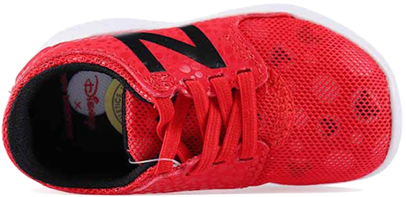 嬰童 New Balance FuelCore Coast 時尚低筒跑步鞋 紅色 Lookbook 嬰童 New Balance FuelCore Coast 時尚低筒跑步鞋 紅色