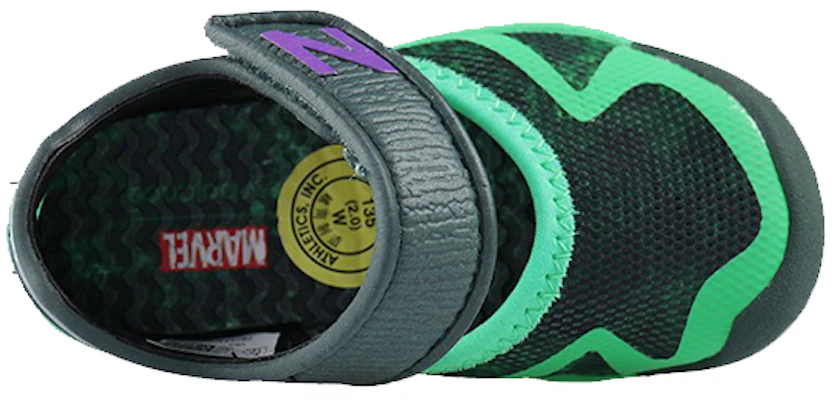(TD) New Balance Marvel x 208 Strand Sandalen ''Zwart Groen'' ''Hulk'' KA208HKI Lookbook (TD) New Balance Marvel x 208 Strand Sandalen ''Zwart Groen'' ''Hulk'' KA208HKI