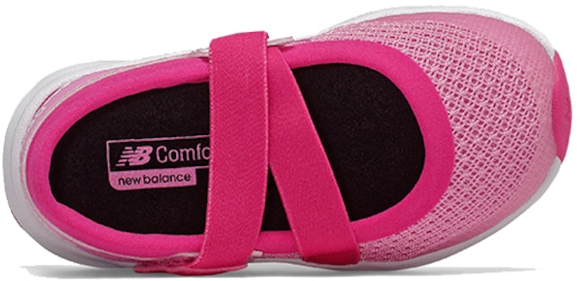 嬰兒 New Balance Nergize系列 輕便通風 簡約休閒涼鞋 粉紅色 Lookbook 嬰兒 New Balance Nergize系列 輕便通風 簡約休閒涼鞋 粉紅色