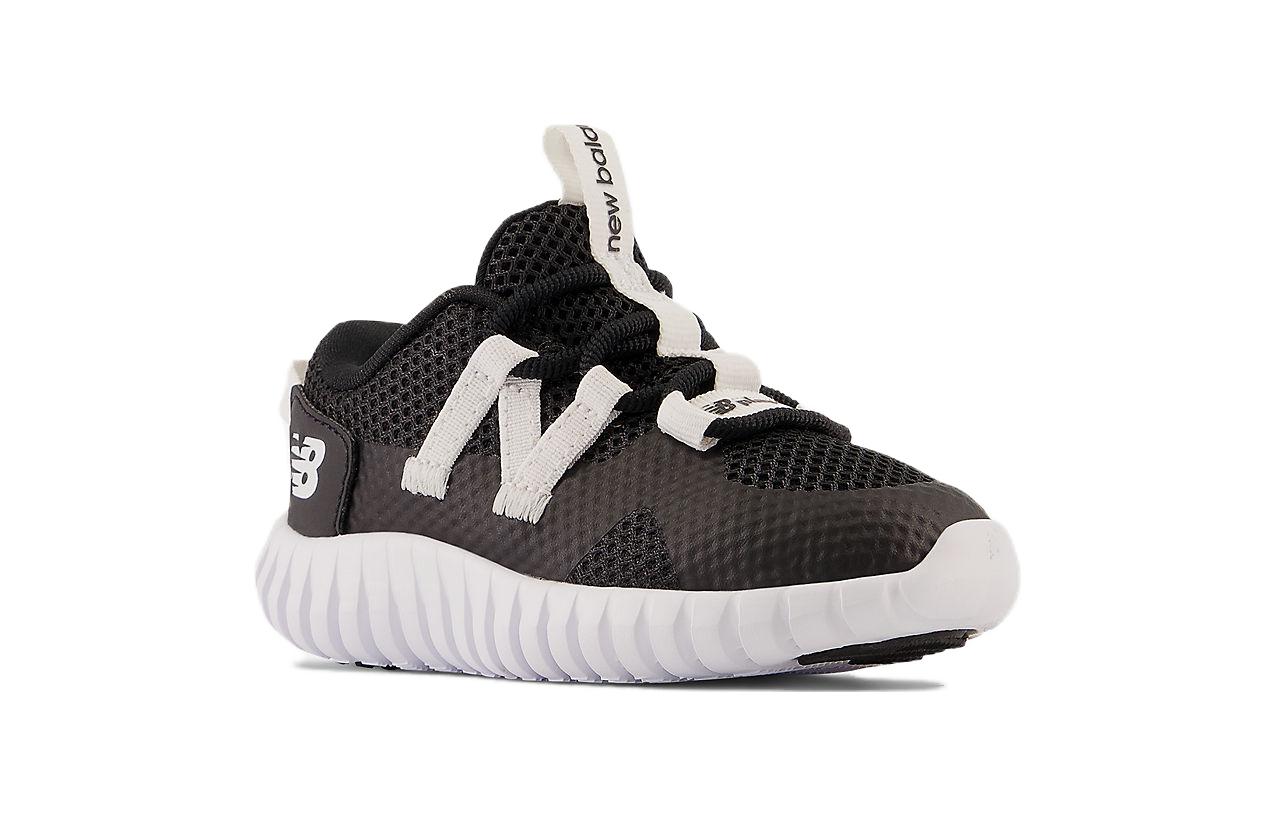 Lookbook (TD) New Balance Playgruv v2 Bungee ''Schwarz Weiß'' ITPGRVAC