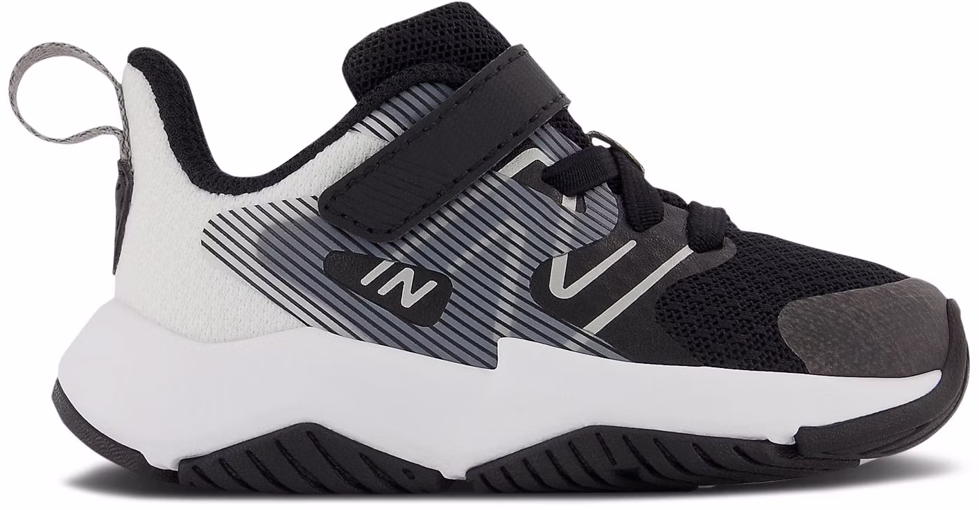 new-balance-rave-run-v2-bungee-lace-wide-black-white-td