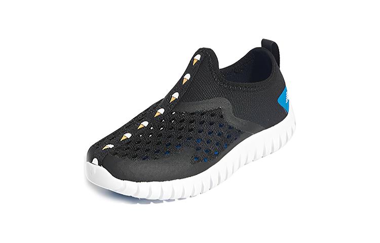 Shop (TD) Sandal New Balance 'Hitam' ITAQDBW