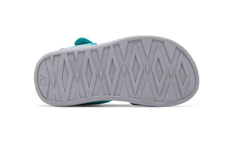 Shop 嬰兒 New Balance 運動涼鞋 魔術貼 簡約休閒露趾涼鞋 湖水藍