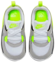 (TD) Nike Air Max 90 2020 'Volt' Lelaki & Wanita Sneakers CI0424-101 Lookbook (TD) Nike Air Max 90 2020 'Volt' Lelaki & Wanita Sneakers CI0424-101