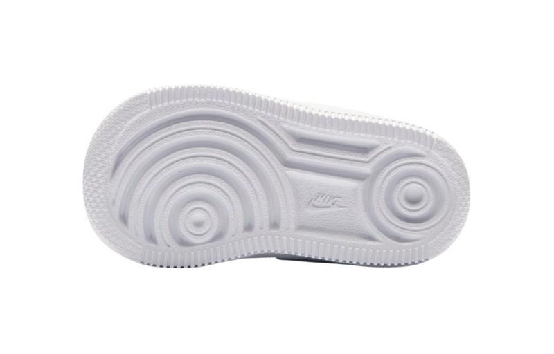 Lookbook (TD) Nike Force 1 '18 Rendah 'Biru Putih' 905220-400