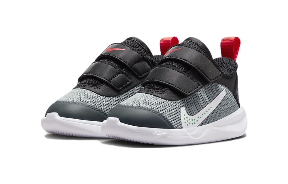 Lookbook (TD) Nike Omni Multi-Court ''Grigio Freddo Blu Foto'' DM9028-006