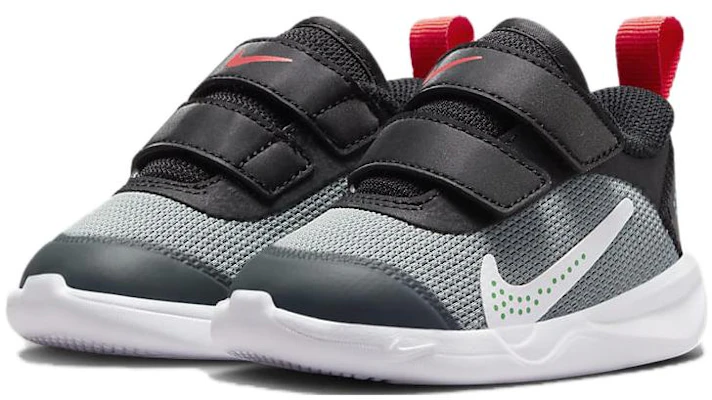 (TD) Nike Omni Multi-Court ''Grigio Freddo Blu Foto'' DM9028-006 Lookbook (TD) Nike Omni Multi-Court ''Grigio Freddo Blu Foto'' DM9028-006