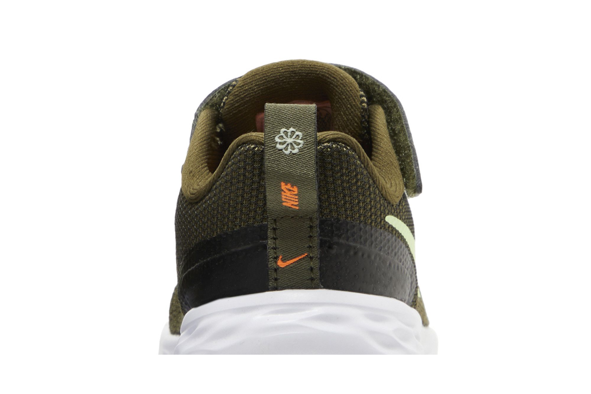 Sizing (TD) Nike Revolution 6 ''Vert Kaki Volt Tendre'' DD1094-300