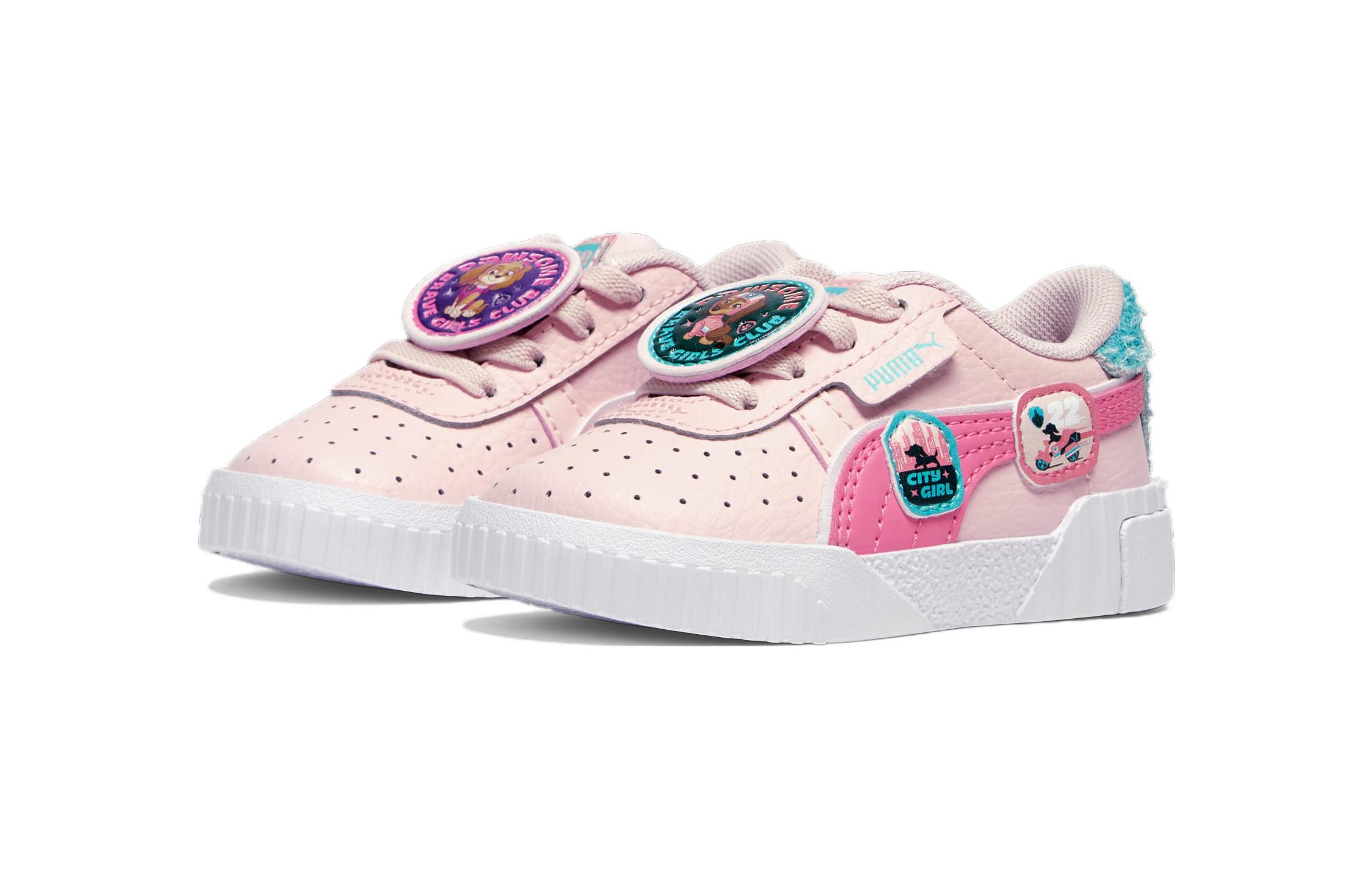 Lookbook (TD) パウ・パトロール×プーマ Cali “スカイ” 395039-01