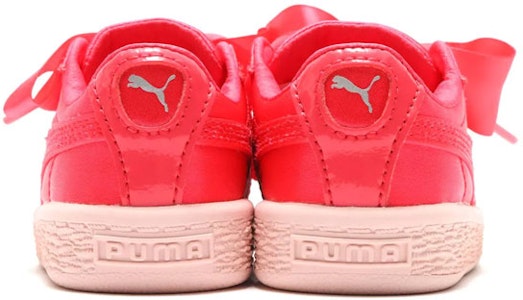 (TD) Puma Basket Heart 'Tween Pink' Sepatu Wanita Warna Pink. 365143-01 Shop (TD) Puma Basket Heart 'Tween Pink' Sepatu Wanita Warna Pink. 365143-01