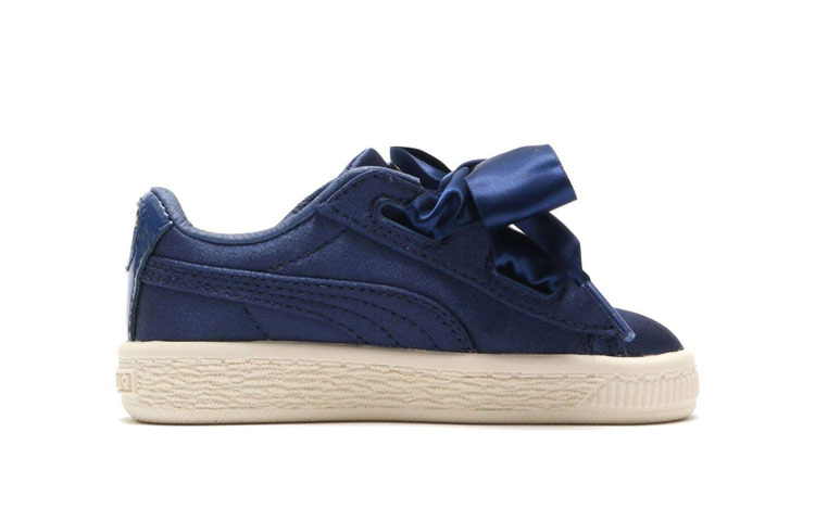 Order (TD) Puma Basket Heart Tween 'Blue Bow' Biru 365143-03