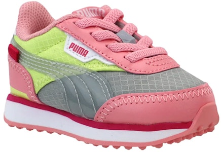 (TD) プーマ フューチャーライダー 'ピンクベルクロ' 374772-02 Lookbook (TD) プーマ フューチャーライダー 'ピンクベルクロ' 374772-02