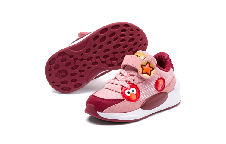 Lookbook (TD) Puma Sesame Street x RS 9.8 'Pink' Sepatu Wanita. 370764-02