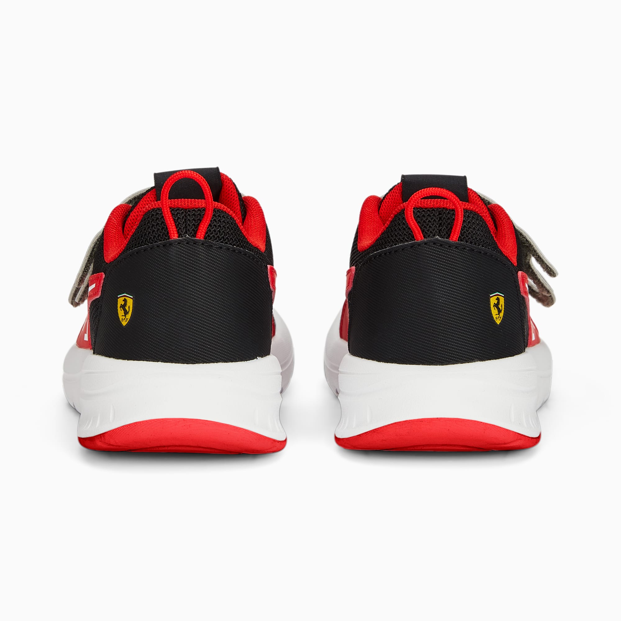 Lookbook (TD) Scuderia Ferrari x Puma Evolve PTC 5 ''Schwarz Rosso Corsa'' 307586-01