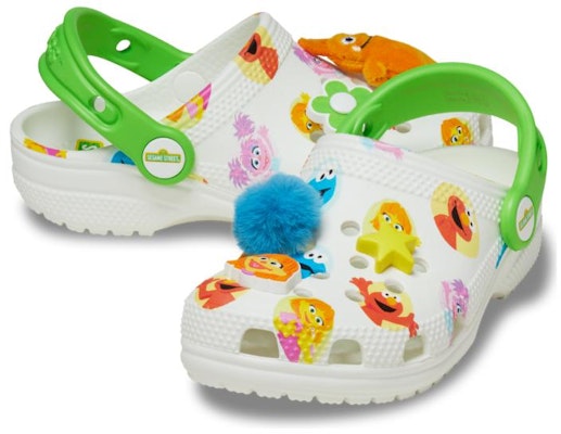 (TD) Sesame Street x Crocs Clog Klasik 'Be Seen' 210071-100 Lookbook (TD) Sesame Street x Crocs Clog Klasik 'Be Seen' 210071-100