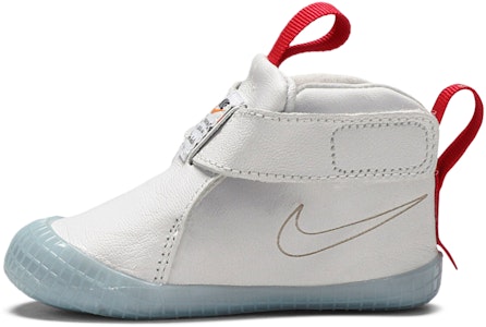 (TD) Tom Sachs x Nike Mars Yard 2.0 Overshoe Crib Zapatos Bebé BV1037-100 Lookbook (TD) Tom Sachs x Nike Mars Yard 2.0 Overshoe Crib Zapatos Bebé BV1037-100