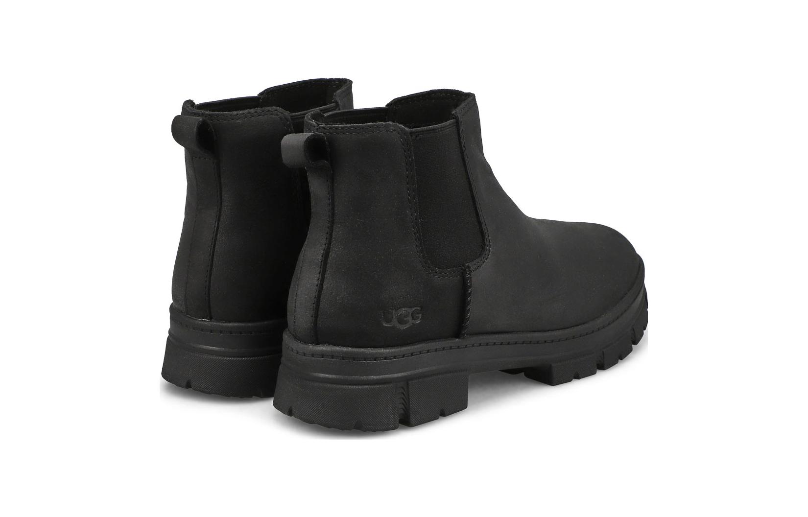 Shop 婴童 UGG 舒適休閒 中筒 學步鞋 黑色