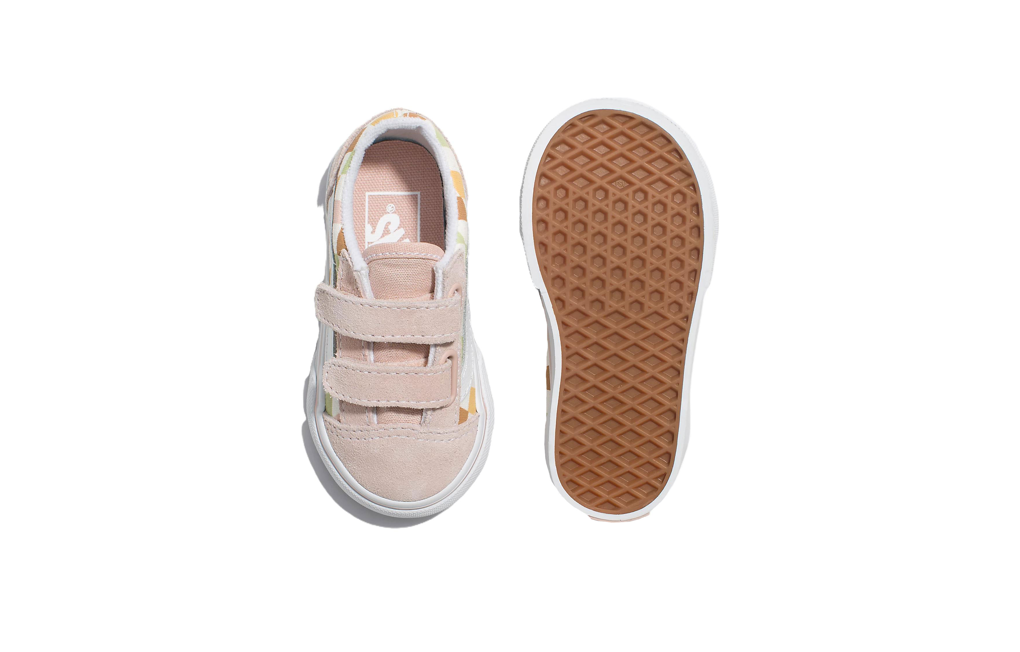 Lookbook (TD) Vans Old Skool 'Rosa Claro' VN0A38JNBS5