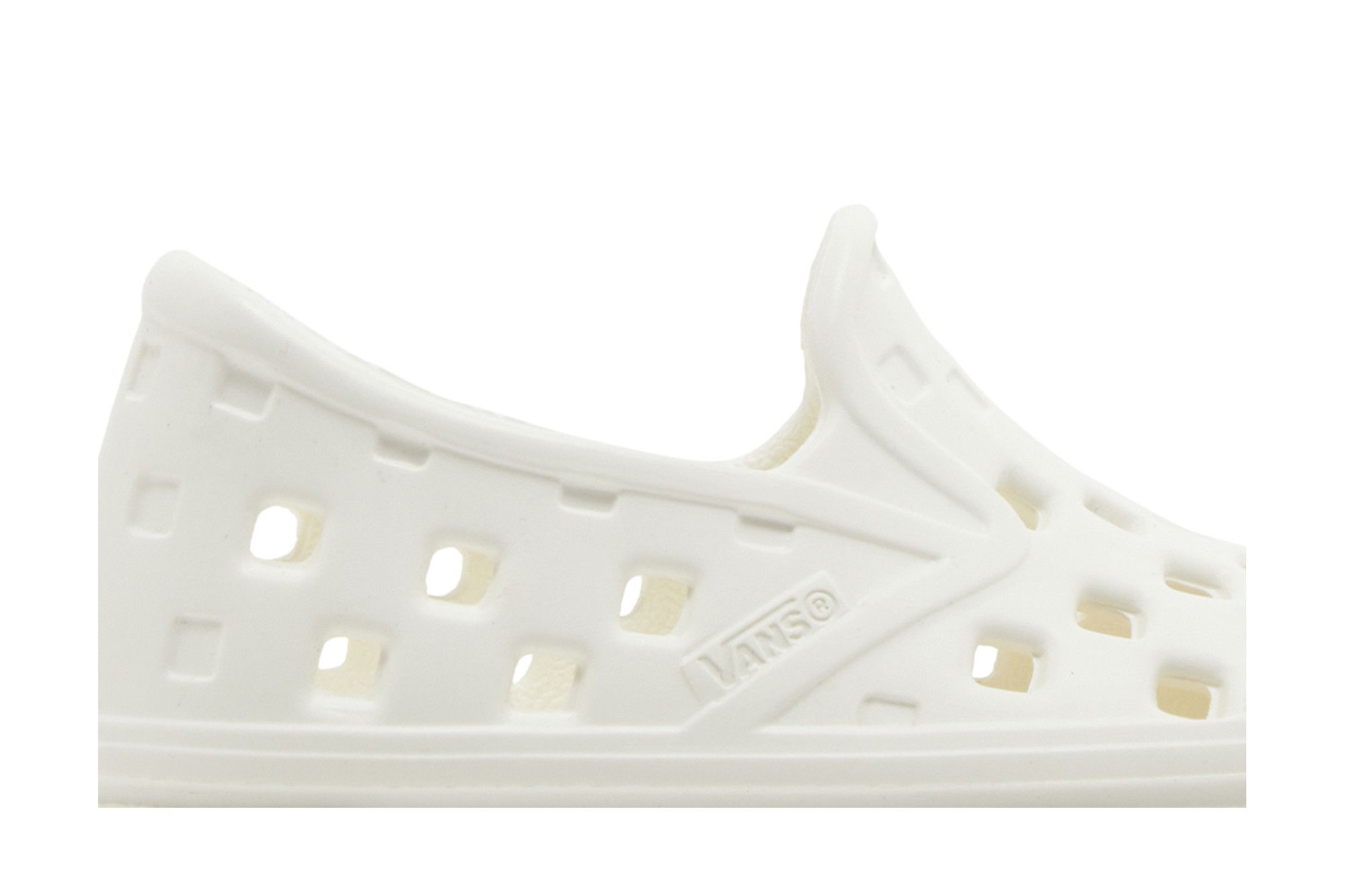 Order (TD) Vans Trek Slip-On ''Marshmallow'' Weiß VN0A4UVHFS8