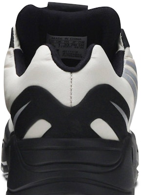 (Preschool) adidas Yeezy Boost 700 MNVN 'Bone' FY3730 Sizing (Preschool) adidas Yeezy Boost 700 MNVN 'Bone' FY3730