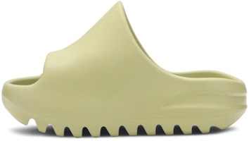 (Infantil) adidas Yeezy Slides 'Resin' 2020 FX0495 Lookbook (Infantil) adidas Yeezy Slides 'Resin' 2020 FX0495