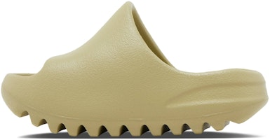 (Infantil) Sandalias adidas Yeezy 'Resin' 2022 FZ5903 Lookbook (Infantil) Sandalias adidas Yeezy 'Resin' 2022 FZ5903