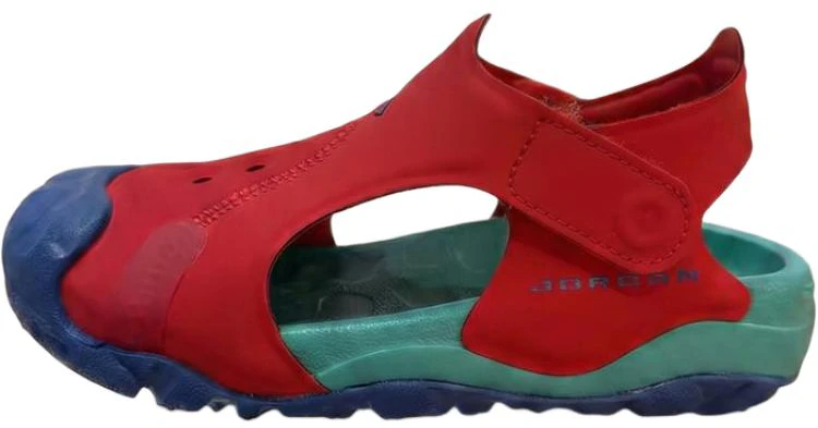 pre-school-jordan-otdr-sandal-kids-red-green-comfortable-casual-low-top-children-s-sandals-hv-8552-603