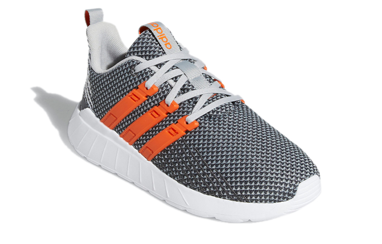 Lookbook (PS) (adolescent) adidas Questar Flow ''Gris Orange'' EH3112
