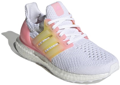 (PS) (小学款) adidas UltraBoost 5.0 DNA ‘白色光束粉’ GX9762 Lookbook (PS) (小学款) adidas UltraBoost 5.0 DNA ‘白色光束粉’ GX9762